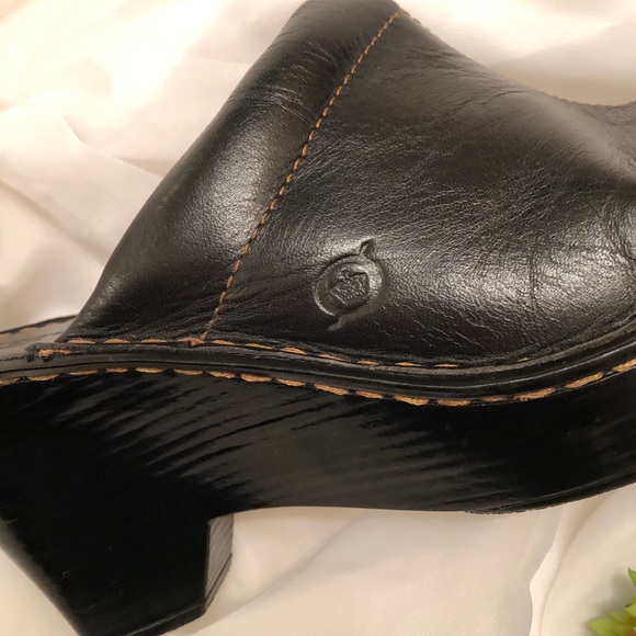 HP💫🌹Born Leather Clogs - Picture 11 of 11
